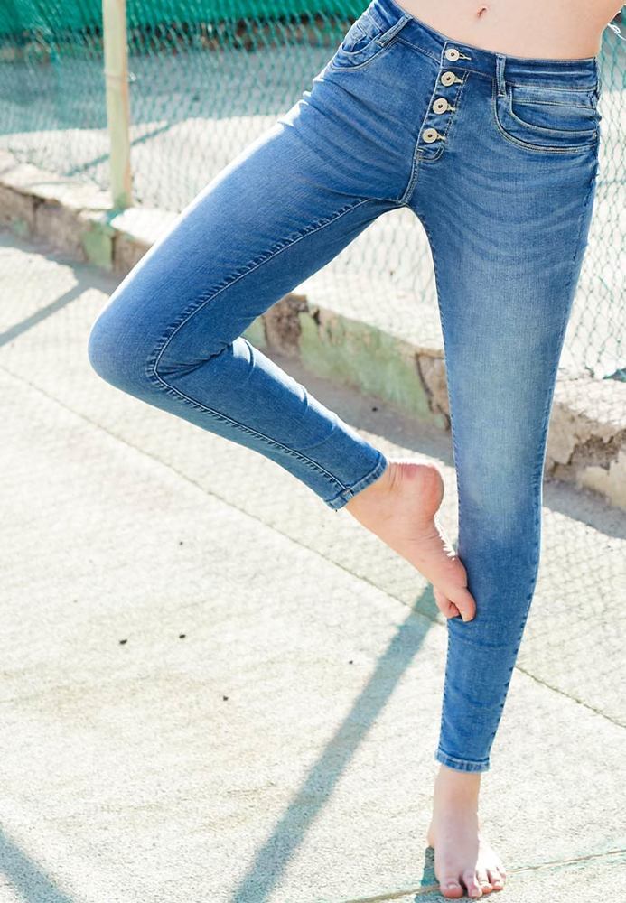 Skinny Regular Rise Jeans