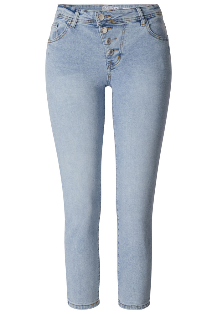 Slim Regular Waist Jeans