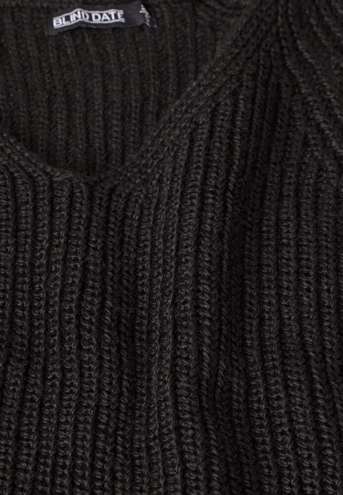 Strickpulli mit V-Ausschnitt