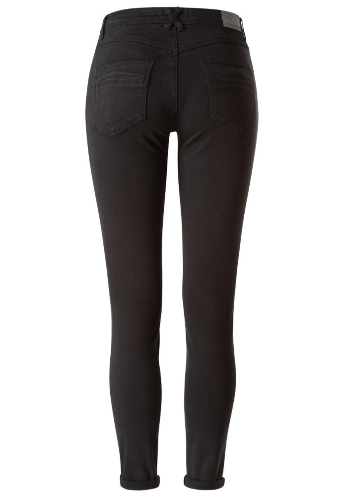 Slim High Rise Jeans