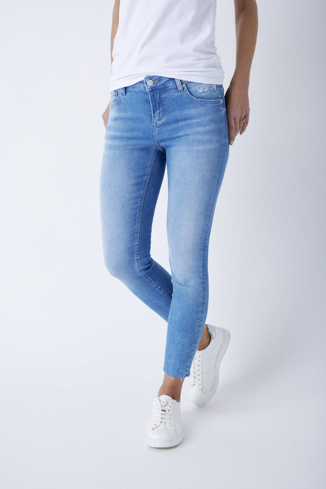 Ankle Regular Waist Jeans