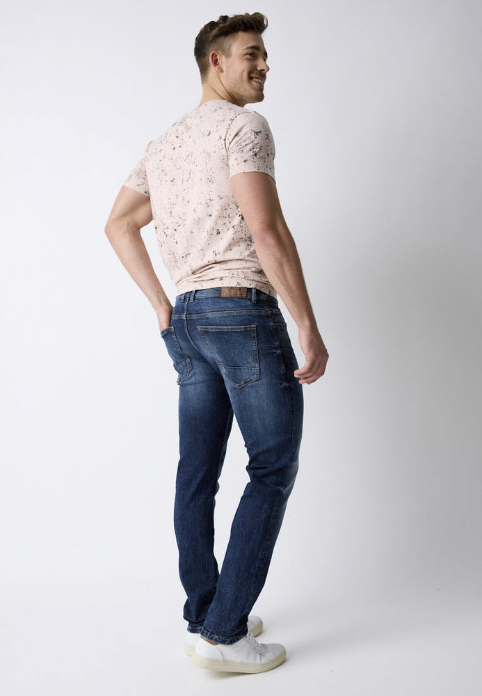 Slim Regular Waist Jeans