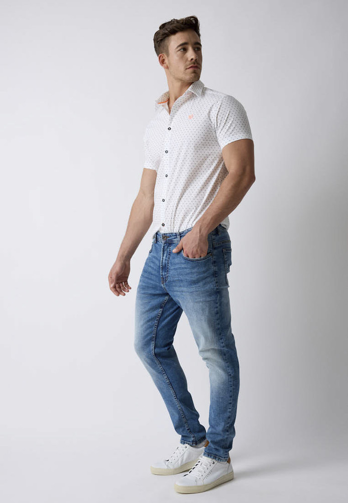 Tapered Low Waist Jeans