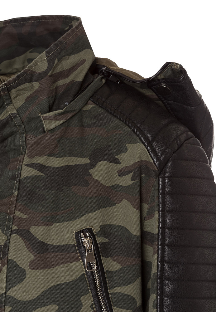 Parka mit Camouflage-Muster